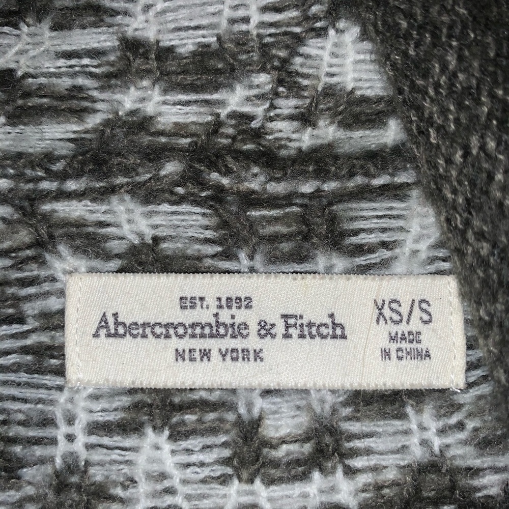 Cardigan - Picture 2 of 2